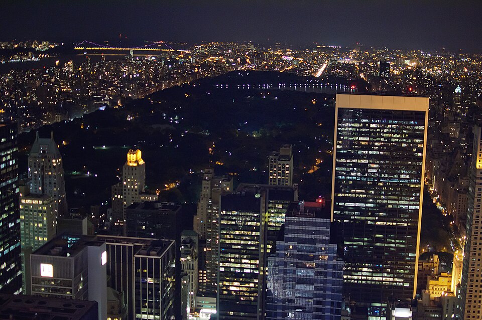The Top of the Rock, which occupies Floors 67, 69, and 70 at 30 Rockefeller Center, is an observation deck that had been closed 1987-2005 but has now reopened.
This is the north view. The dark rectangle is Central Park, which, for many Manhattanites, is the backyard they absolutely need on this very