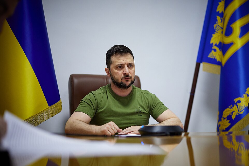 Dear Mr. Speaker!
Dear Mrs. Prime Minister!
Members of the Government!
Dear deputies of the Riigikogu!
The people of Estonia!
Thank you for the opportunity to address you today. In circumstances that take us all back to the darkest times of the 20th century.
For thirty years, the nations of Europe h