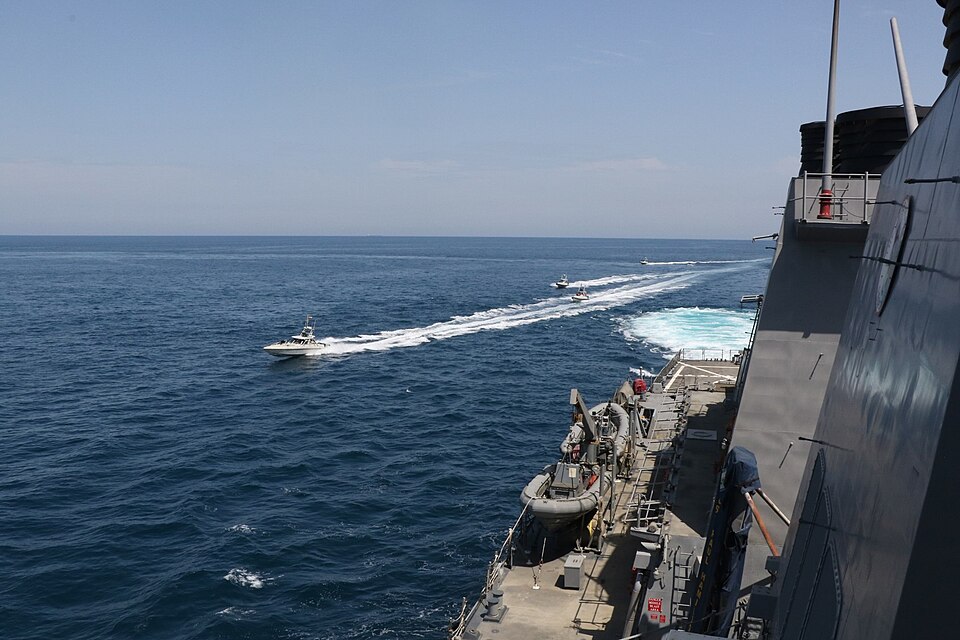 200415-N-N0146-1018
ARABIAN GULF (April 15, 2020) Iranian Islamic Revolutionary Guard Corps Navy (IR