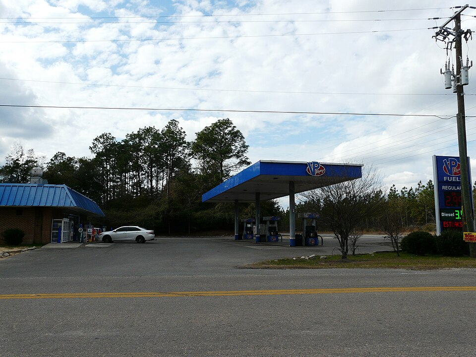 VP Racing Fuels gas station on Florida State Road 20 at Silver Lake Road in Norfleet, Florida.