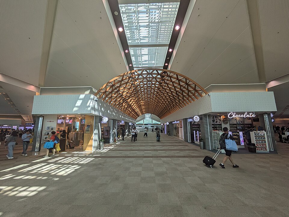 Chinggis Khaan UBN International Airport international departure area