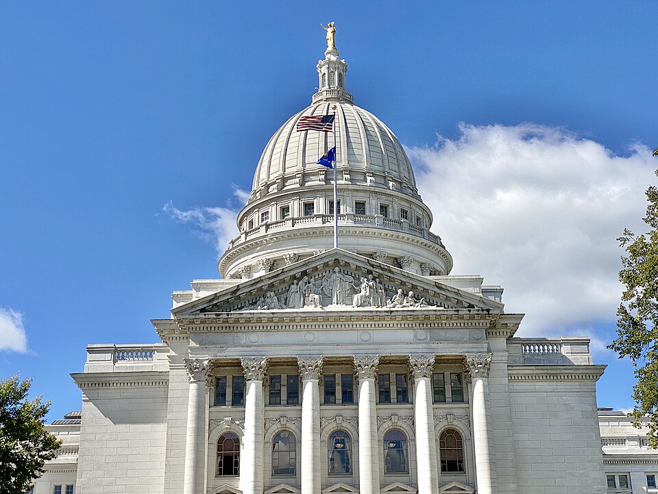 Built in 1906-1917, this Beaux Arts-style Capitol Building was designed by George B. Post to house the state house of representatives, state senate, and offices for the Wisconsin State Government.  The fourth state capitol to house the state government since the state’s establishment in 1848, the bu