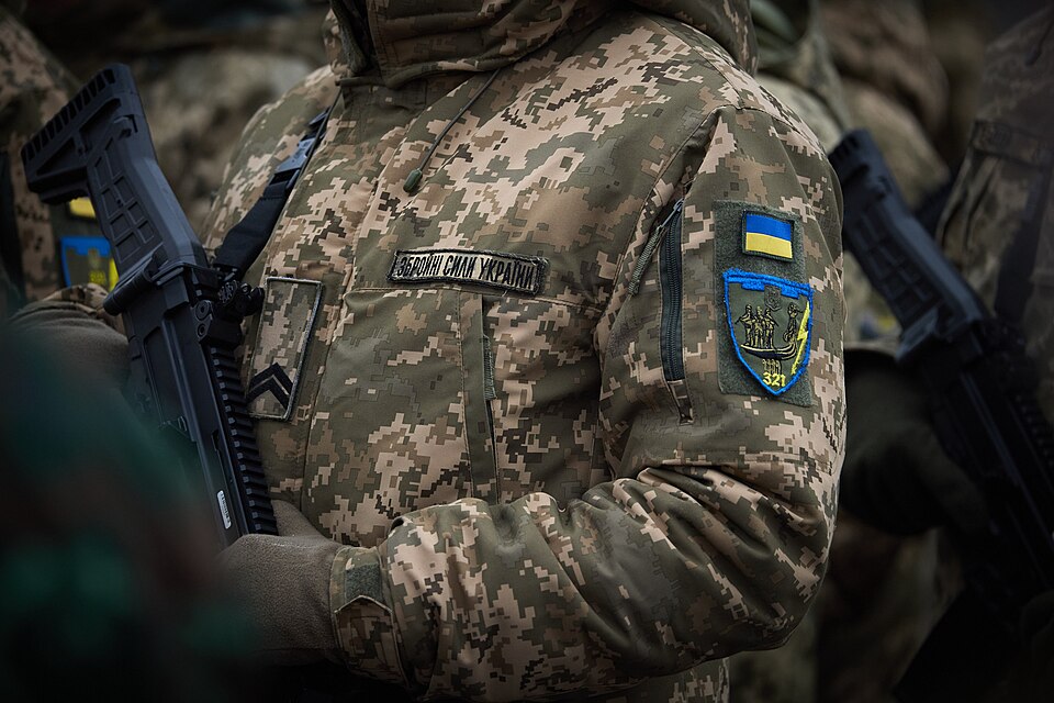 Dear generals, officers, sergeants, chief petty officers, soldiers, sailors!
Dear Defenders of Ukrai