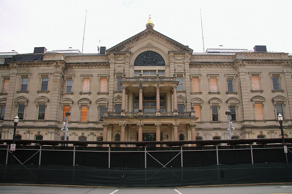 Trenton, New Jersey

So far, this Capitol building has been the biggest let-down. I suppose it was in the process of remodeling and refurbishment.