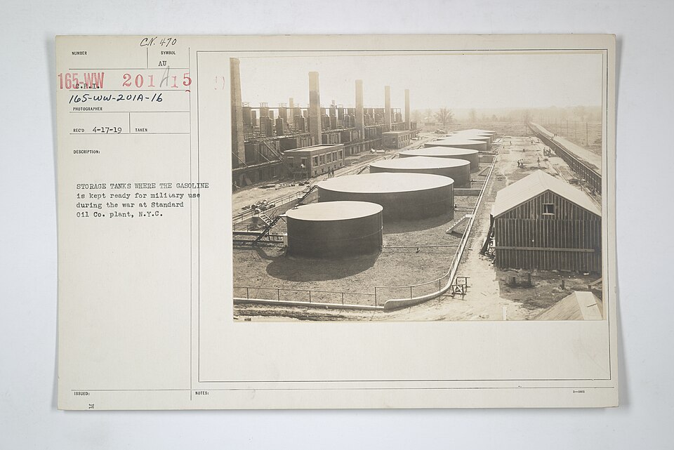 Scope and content:  Photographer: C.P.I.