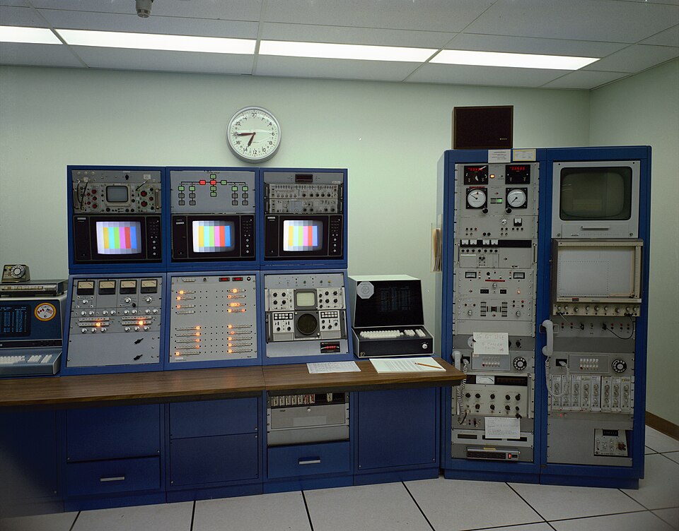 Scope and content:  The original finding aid described this as:
Capture Date: 5/7/1976
Photographer: MARTIN BROWN
Keywords: Larsen Scan

Location Building No: 54