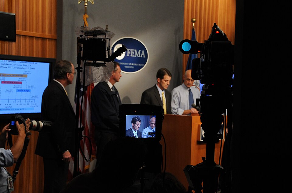 Washington, DC, September 12, 2008 --  Kevin Kolevar, an assistant secretary from the Department of Energy reports on the preparations that oil industry has taken in anticipation of Hurricane Ike coming ashore on the Texas Gulf Coast. l to r - Joe Becker, senior vice president of disaster services f