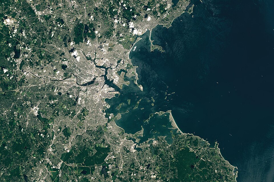 About 20,000 years ago, during the peak of the Wisconsin Glaciation, a massive ice sheet—over a mile thick in places—blanketed the land that now makes up Boston Harbor. As this ice melted and eventually retreated, it left piles of sediment and glacial debris in hundreds of elongated, streamlined hil
