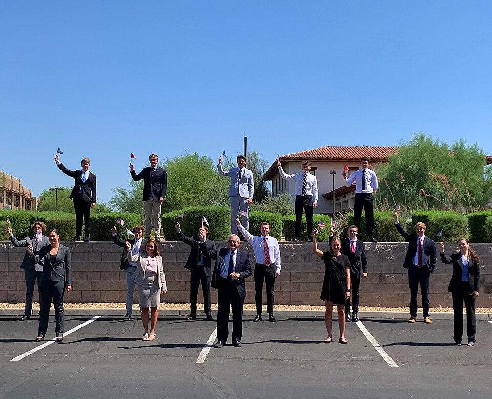 Today we honored our #AZ06 students who received appointments to U.S. Service Academies. Breaking a record in our office, 17 students will be representing Arizona in their future roles while serving our country. It was truly a pleasure to meet you all, we are so proud! 🇺🇸