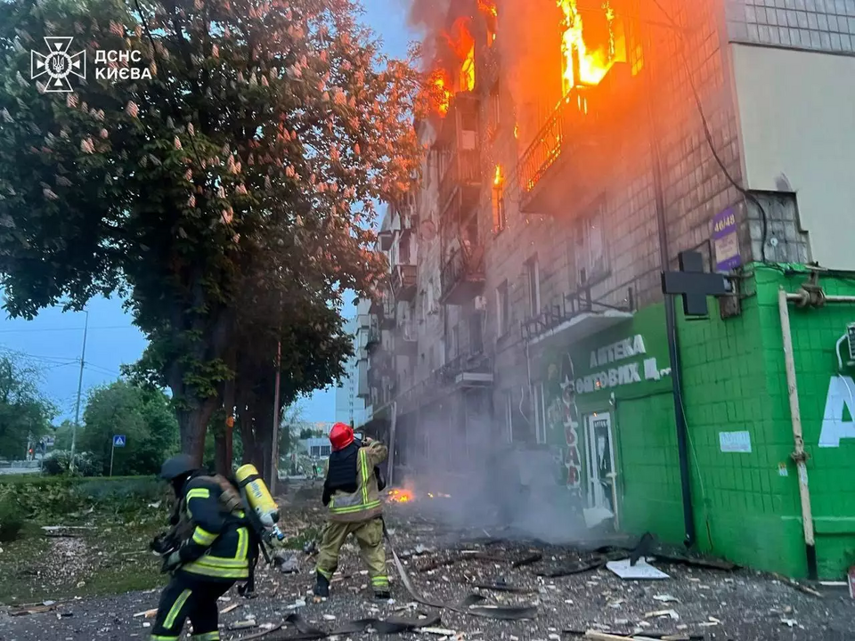 Residential building in Kyiv after Russian attack with missiles and drones in the night on 7 May 2025. Several residential buildings were damaged, two people died and seven were injured (an article).