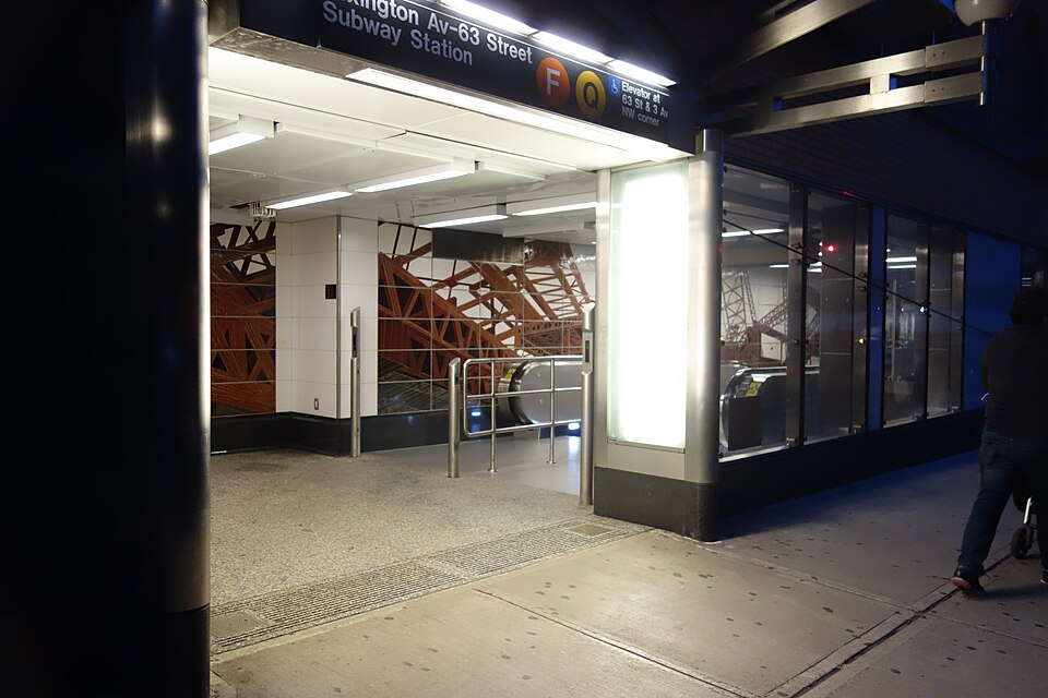 An entrance to the 3rd Avenue side of the Lexington Avenue – 63rd Street subway station inside 200 East 63rd Street / 1065 3rd Avenue, at the southeast corner of East 63rd Street and 3rd Avenue in the Upper East Side, Manhattan. The entrance was constructed in 2016 as part of the Second Avenue Subwa