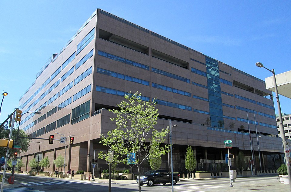 The Federal Reserve Bank of Philadelphia – headquartered at 10 N. Independence Mall West (N. 6th Street) at Arch Street, Philadelphia, Pennsylvania, with an additional entrance at N. 7th Street – is responsible for the Third District of the Federal Reserve, which covers eastern and central Pennsylva
