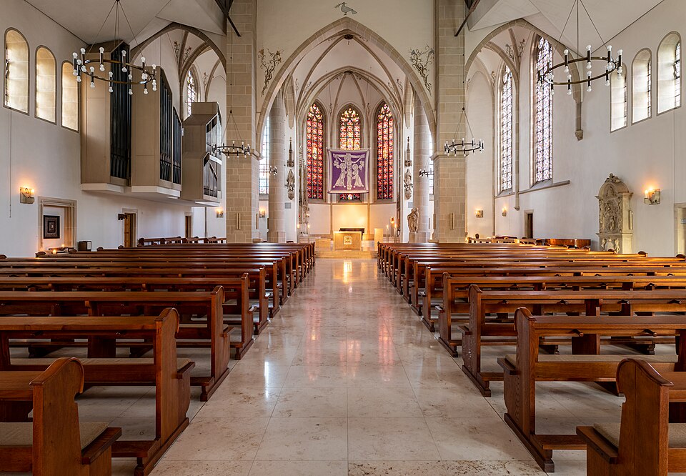 Interior of the Saint Viktor Church, Dülmen, North Rhine-Westphalia, GermanyThe Roman Catholic parish church of St. Victor is the oldest church in Dülmen. It is located in the town center and is the only one within the former town walls. It was founded in 780 by Abbot Bernrad or St. Liudger on a Sax