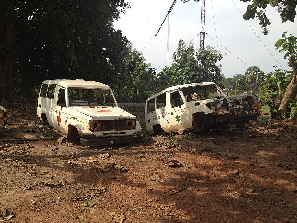 As well as forcing families to flee, marauding militias in Central African Republic are destroying the services they depend on. These ambulances in Kaga Bandoro once helped to get medical treatment to those in hard to reach rural areas - but have since been stripped and looted by militias.
The UK is