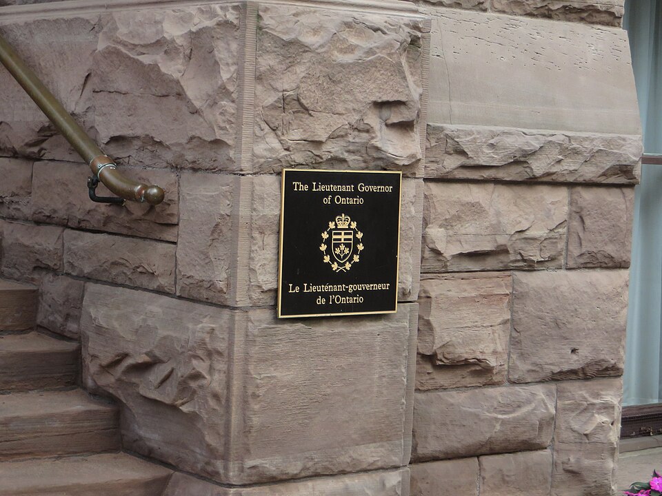 The Lieutenant Governor of Ontario (/lɛfˈtɛnənt/, in French: Lieutenant-gouverneur (if male) or Lieutenante-gouverneure (if female) de l'Ontario) is the viceregal representative in Ontario of the Canadian monarch, Queen Elizabeth II, who operates distinctly within the province but is also shared equ