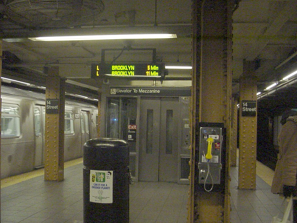 At 14th Street – Union Square (BMT Canarsie Line) station platform, view of elevator and a "countdown clock."