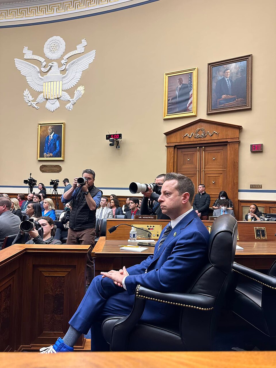 Representative Jared Moskowitz posts "A sneak peek at our Oversight Committee meeting today #SneakerOfTheHouse”