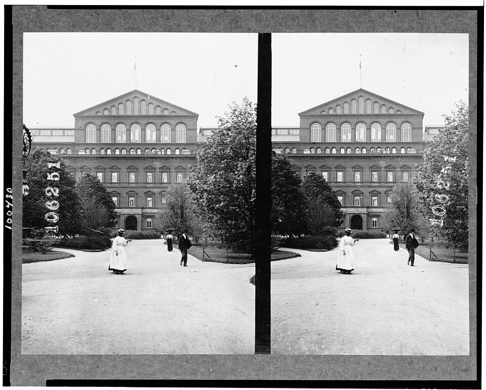 Title: Detail of exterior of Old Pension Office Building, Washington, D.C.
Abstract/medium: 1 photographic print : stereograph.