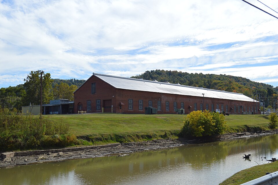 Overview of an industrial facility in Brave, Pennsylvania, United States.  Photo looks southwest from Toms Run Road over Dunkard Creek.