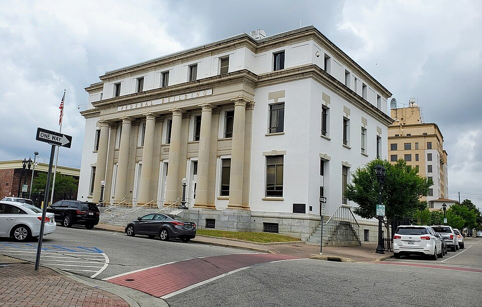 This is an image of a place or building that is listed on the National Register of Historic Places in the United States of America. Its reference number is 74000412 (Wikidata).