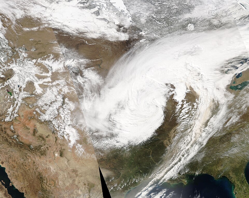 A sprawling low pressure system brought severe weather to a wide swath of the United States from March 18-20, 2025. The Moderate Resolution Imaging Spectroradiometer (MODIS) on NASA’s Aqua satellite acquired this true-color image of the dangerous system on March 19.
At the time the image was acquire