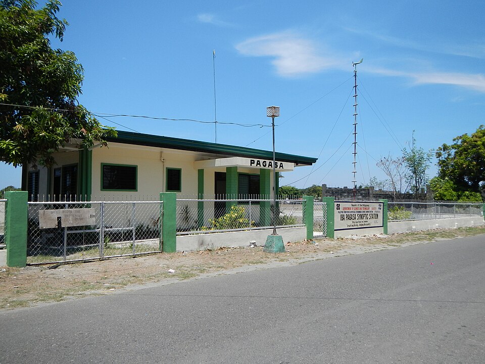 These are photos of the---Iba Pagasa Synoptic Station,  Brgy. Lipay-Dingin, Iba Airport, the Aviation schools and some planes flying and escending, the Civil Aviation Authority of the Philippines inside the Airport, and PAGASA station &amp; Iba Airfield ---Iba Airfield[1]Iba Airfield is a former Uni