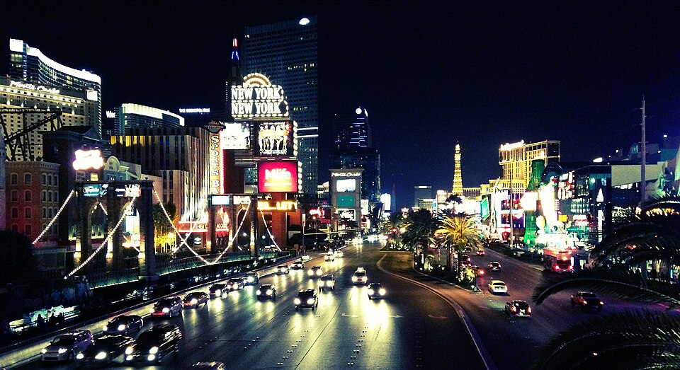 Bright night lights, Las Vegas (NV, USA)