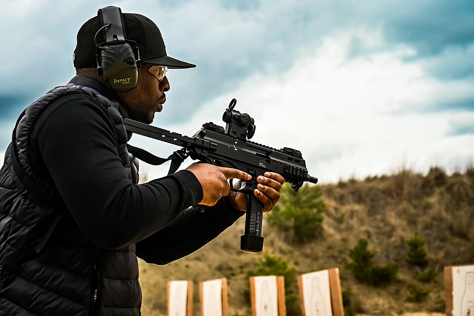 A U.S. Army Reserve Criminal Investigation Division Special Agent participates in their annual training‘Guardian Shield’ during May, 2023, at Joint Base McGuire-Dix-Lakehurst, N.J. CID is made up of professional, federal law enforcement officers who investigate felony crimes. CID Special Agents are 