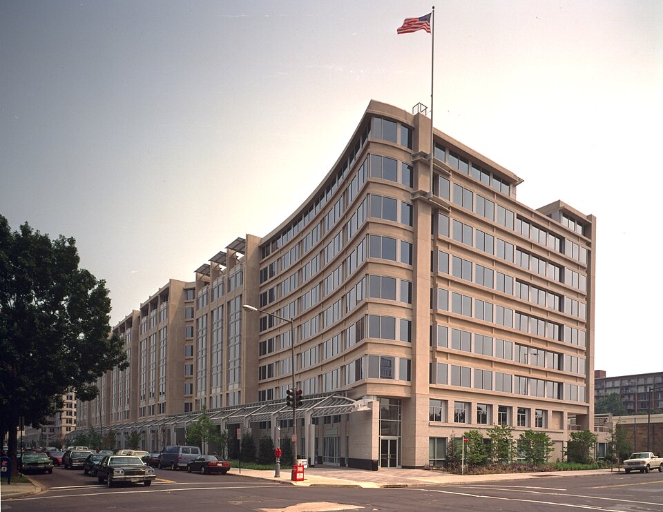 NASA Headquarters at 300 E Street SW in Washington D.C.
Deutsch:  NASA Hauptsitz auf der 300 E Street SW in Washington D.C.
中文：​位于美国华盛顿300 E Street SW的美国国家航空航天局(NASA)总部大楼
Беларуская:  Штаб-кватэра NASA па адрасе 300 E Street SW у Вашынгтоне, акруга Калумбія.