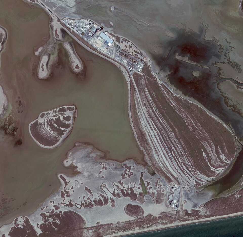 A 50cm/pixel high resolution satellite image showing SpaceX's Starbase facilities at Boca Chica, Tex