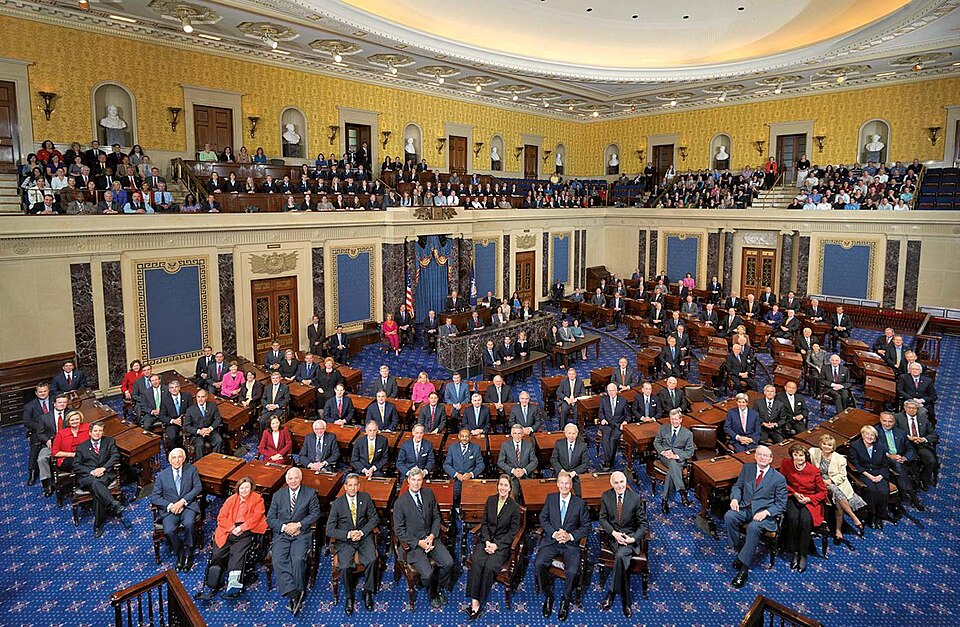A class photo of the 111th United States Senate