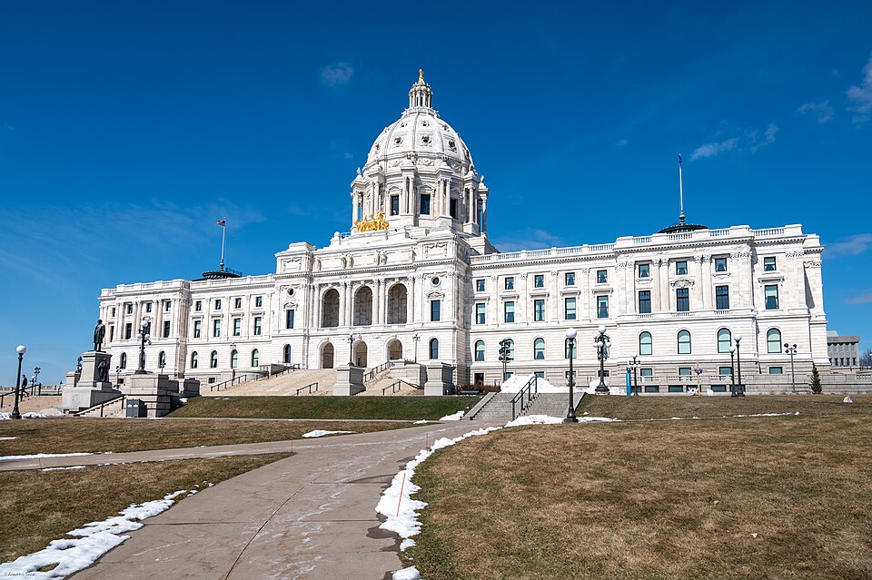 The Minnesota State Capitol, located in St. Paul, is a grand building that houses the legislative chambers of the Minnesota Senate and House of Representatives, as well as the offices of the Governor and the Attorney General. Designed by the esteemed architect Cass Gilbert, the Capitol is known for 