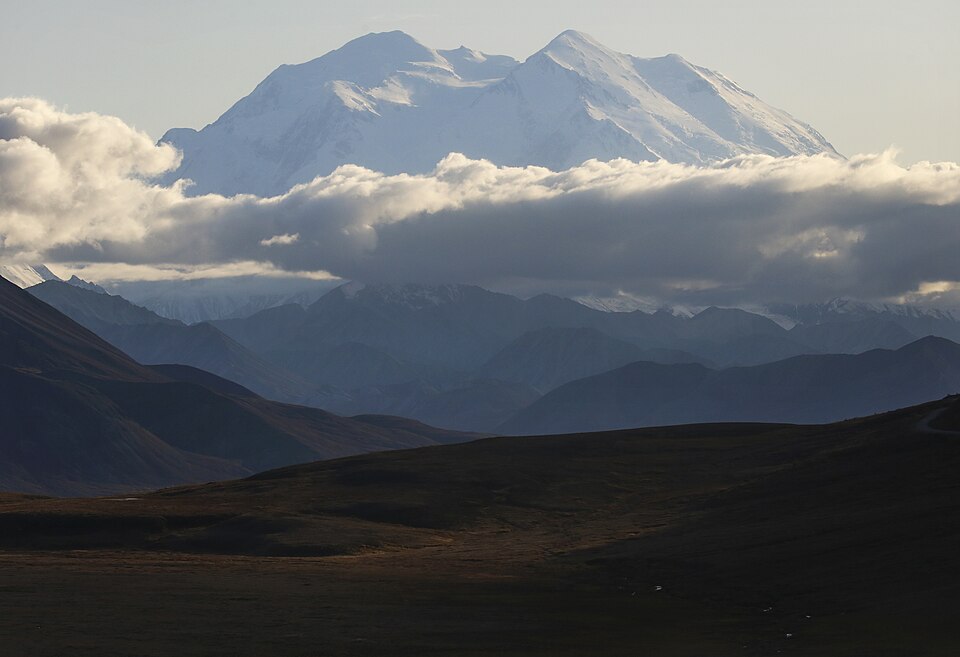 Clouds forming around a huge snowy mountain
Clouds begin to cover Denali, seen from Stony Overlook, 