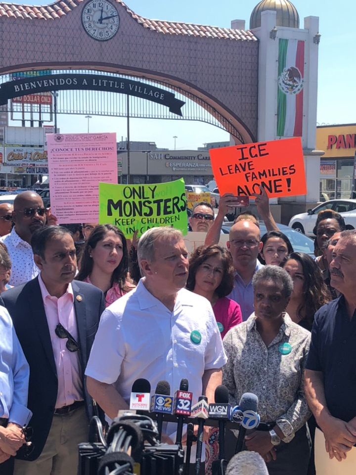 "I am proud to stand with 
@RepChuyGarcia
, 
@RepMikeQuigley
, 
@CongressmanRaja
, 
@ChicagosMayor

, and the people of Little Village in solidarity with the immigrant community."