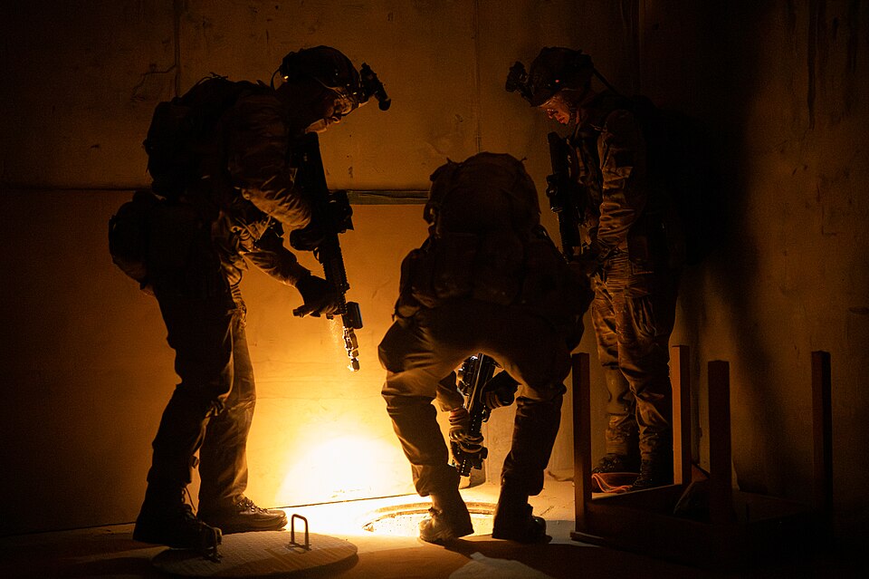 British Army officer cadets from the Royal Military Academy - Sandhurst secure an underground tunnel during Dynamic Victory 24-03 at the Joint Multinational Readiness Center (JMRC) near Hohenfels, Germany, November 22, 2024. 
Dynamic Victory is the final exercise that officer cadets undergo at the R