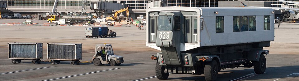 The main terminal houses ticketing, baggage claim, U.S. Customs and Border Protection, the Z gates, and other support facilities. From here, passengers can take mobile lounges to their concourses, "plane mates" directly to their airplanes, or take the passenger walkway to concourse B. The plane mate