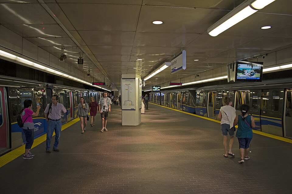 Platforms of Waterfront Station, Expo Line